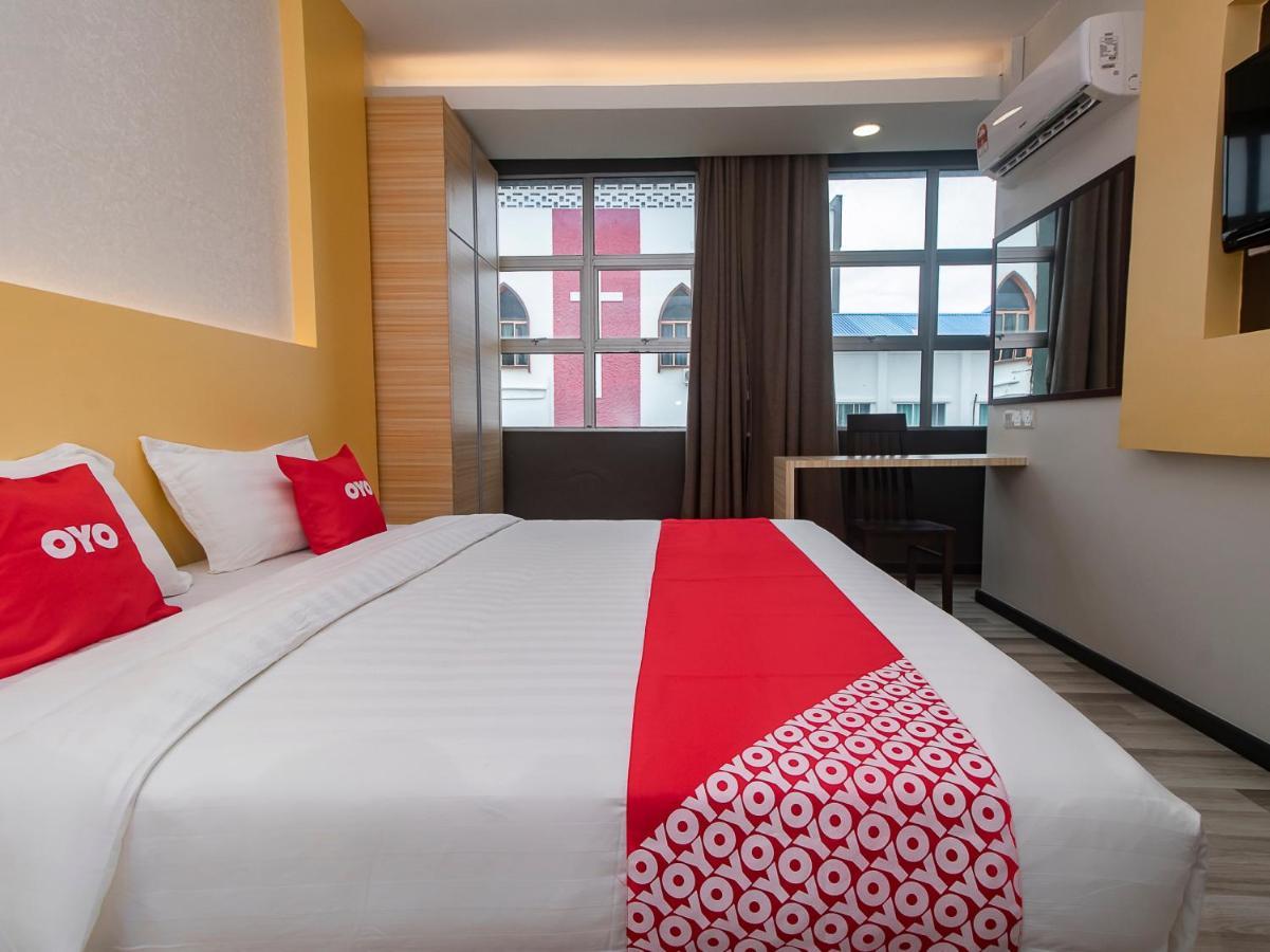 Oyo 90105 Towermas Hotel Sibu Exterior foto
